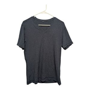 Lululemon Men's V-Neck Short Sleeve Navy Blue T-Shirt Medium